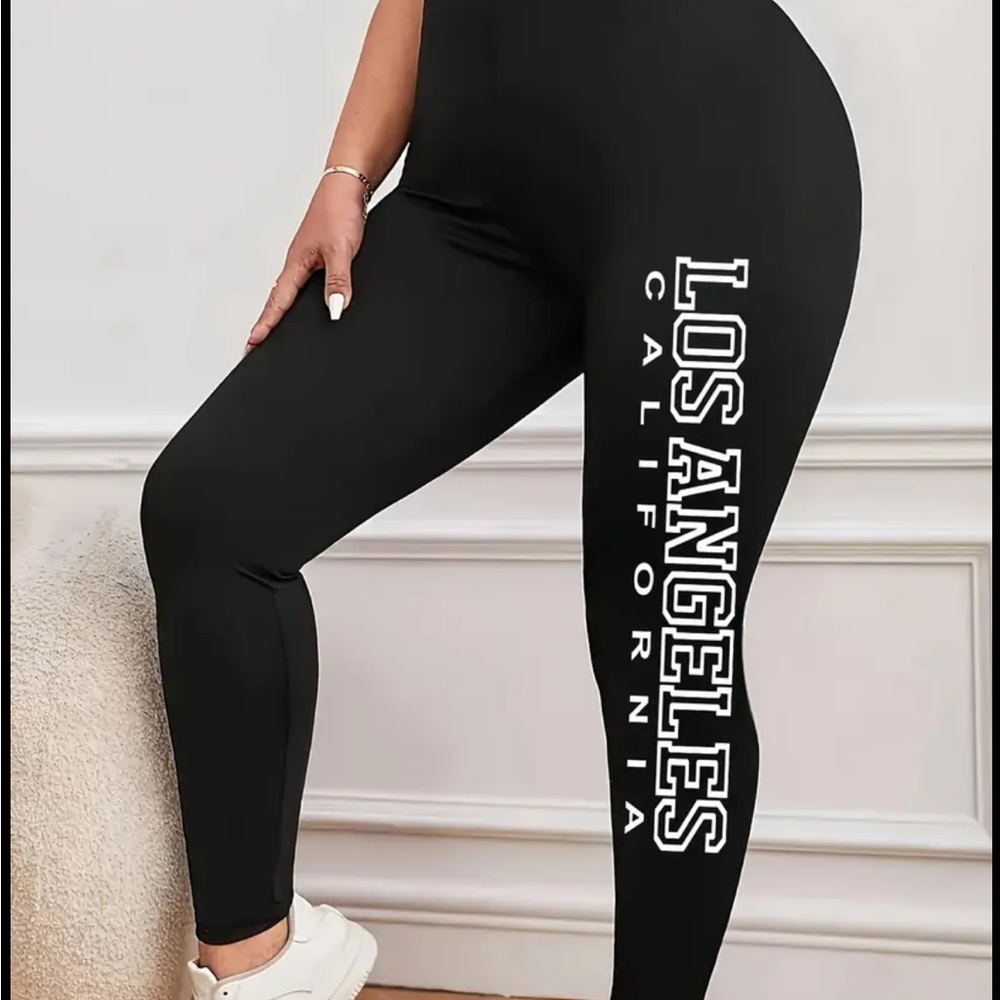 🆕 Los Angeles Print Leggings - Casual - High Waist - Stretchy - Plus Size